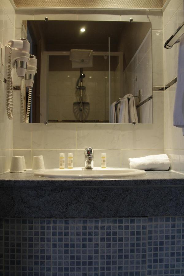 De L'europe Hotel 2*